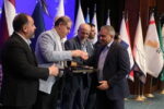 نشان عقاب طلایی مدیریت خلاق به مدیرعامل بانک سینا اعطا شد