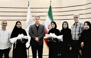 تجلیل مدیرعامل پتروشیمی پارس از قبول شدگان عسلویه ای رشته دکتری پزشکی