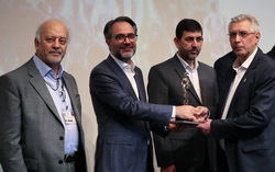 «محمدمهدی شریفشاذیله» کارشناس سال فولاد ایران شد