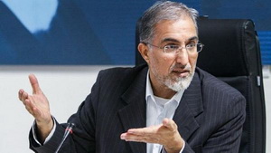 راغفر، اقتصاددان: ۶١ نفر بدون وثیقه، ١٣٠ همت از بانک آینده وام گرفتند و پس ندادند