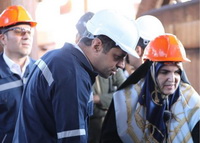 بازدید مشاور رئیس‌جمهور در امور همکاری‌های اقتصادی از شرکت صبا فولاد خلیج فارس 