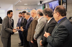 دریافت لوح سپاس برای «تدوین سند استراتژی بیمه دی» در جشنواره ملی بهره‌وری
