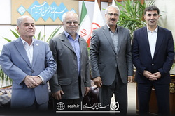 بازدید مشاوران رئیس بنیادشهید و امورایثارگران از صندوق قرض‌الحسنه شاهد